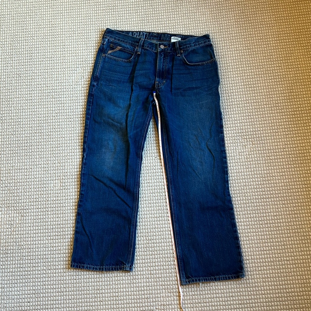 Ariat Jeans Roadhouse size 35 x 30 and 36 x 30 Nicely broken in. 36” less frayed